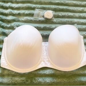 Vanity Fair Strapless White Bra- 38DD